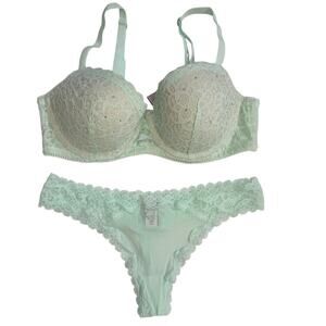 Victoria’s Secret Dream Angels Bra 36C + Lace Thong Set M Mint Green Lined Demi